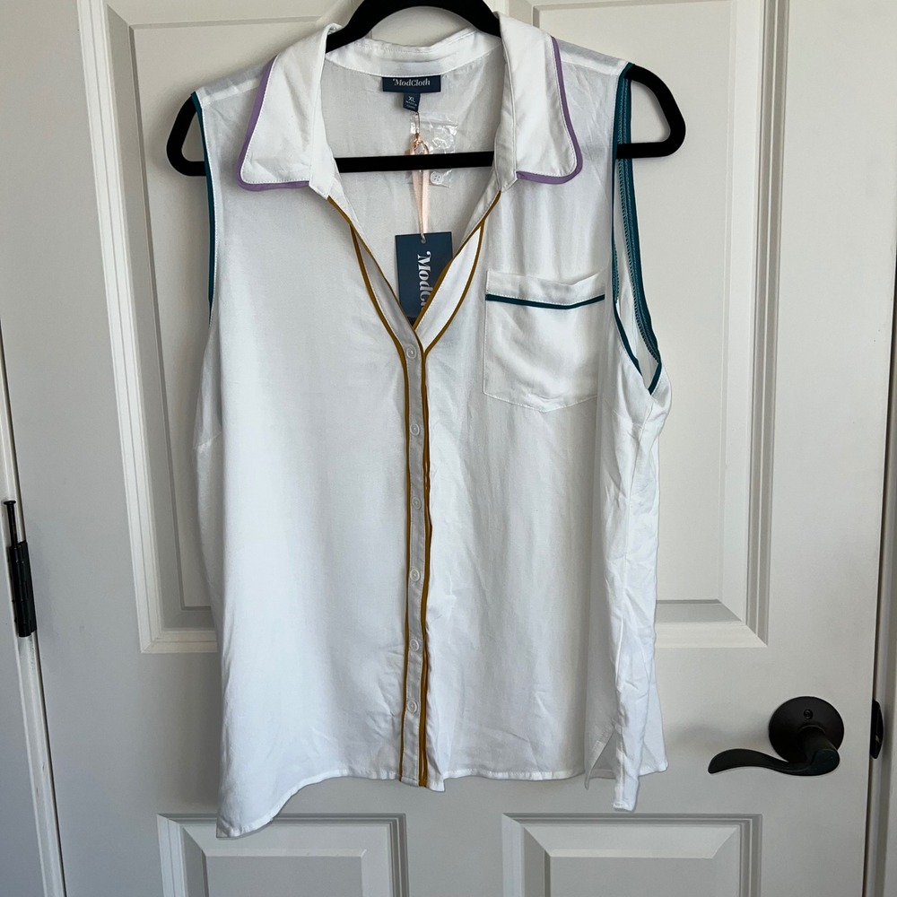 NWT ModCloth Sleeveless Collared V-Neck Button Down‎ Color Trim Blouse Size XL